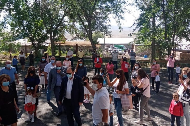 Արայիկ Հարությունյանը մասնակցել է Գեղարոտ և Գեղադիր համայնքներ նախակրթարանների բացմանը
