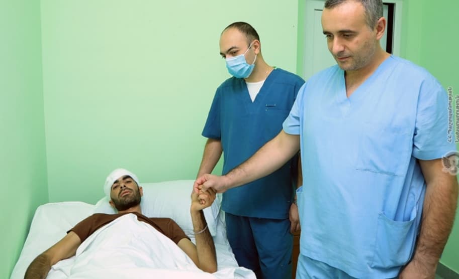 Ռազմաբժշկական ծառայությունը մասնագիտացված բուժօգնություն են ցուցաբերում զինծառայողներին