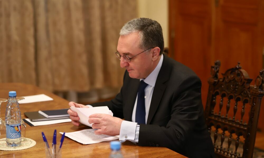 Մնացականյանը հանդիպել է ԵԱՀԿ Մինսկի խմբի համանախագահների հետ