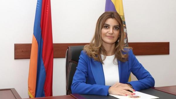 Կամավորագրվում եմ Հայրենիքի պաշտպանությանը և գնալու եմ իմ բաժին հաղթանակի հետևից․ Էջմիածնի քաղաքապետ