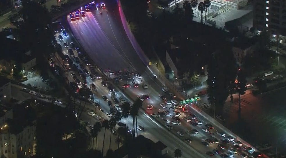 Հայերը փողոց են փակել Լոս Անջելեսում (ՏԵՍԱՆՅՈւԹ)