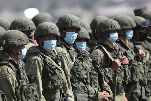 Ռուս խաղաղապահներով օդանավերն ուղևորում են Արցախ