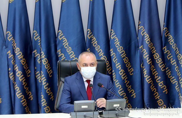 Անդրանիկ Փիլոյանն առաջին աշխատանքային խորհրդակցությունն է անցկացրել