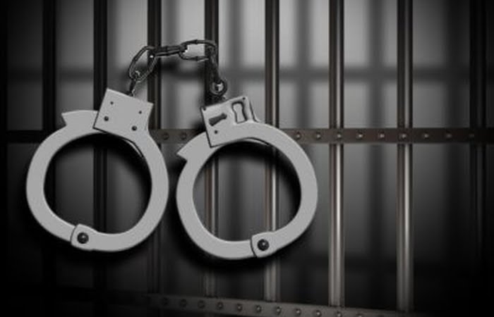 Անհետ կորած զինծառայողի հարազատից խաբեությամբ գումար շորթած անձը կալանավորվել է