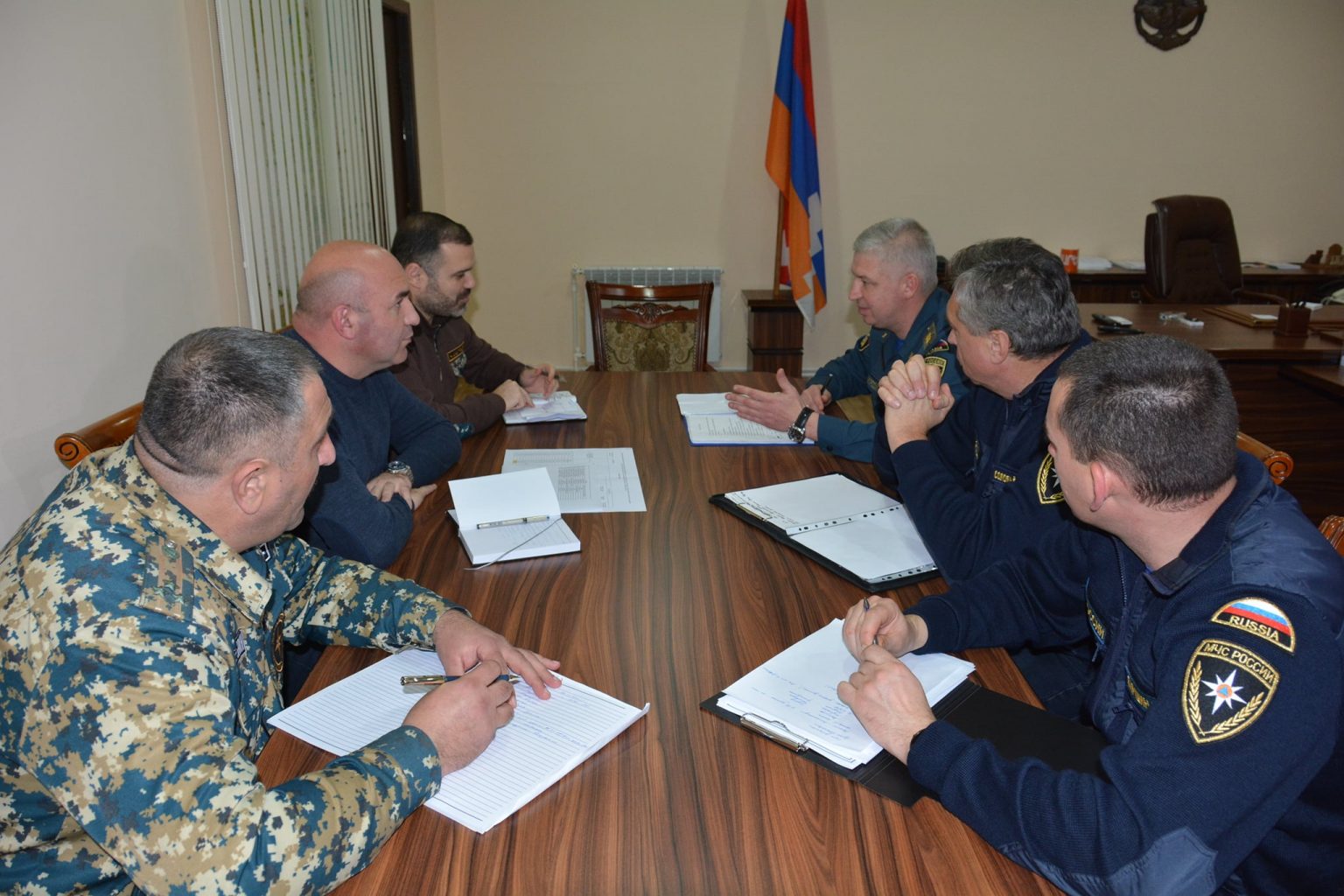 Ստեղծված միջգերատեսչական հանձնաժողովը կգույքագրի Արցախի հրթիռակոծված բնակավայրերի վնասները