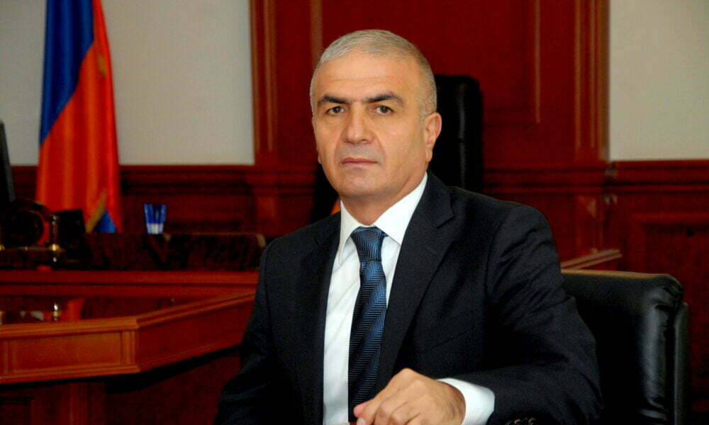 Սյունիքի մարզպետ Հունան Պողոսյանը հրաժարականի դիմում է ներկայացրել