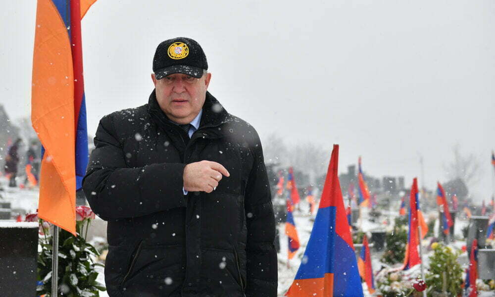 Բոլոր դժբախտությունները պետք է դասեր լինեն. Նախագահն այցելել է Եռաբլուր