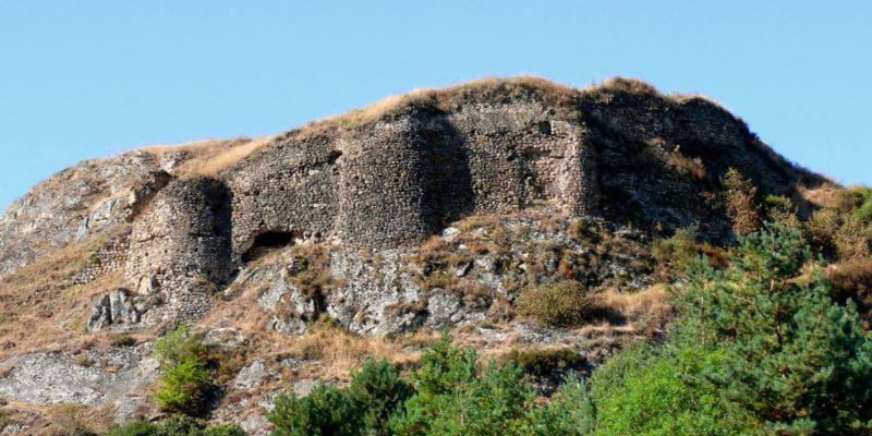 Պեղումներ կիրականացվեն Տավուշ ամրոցում