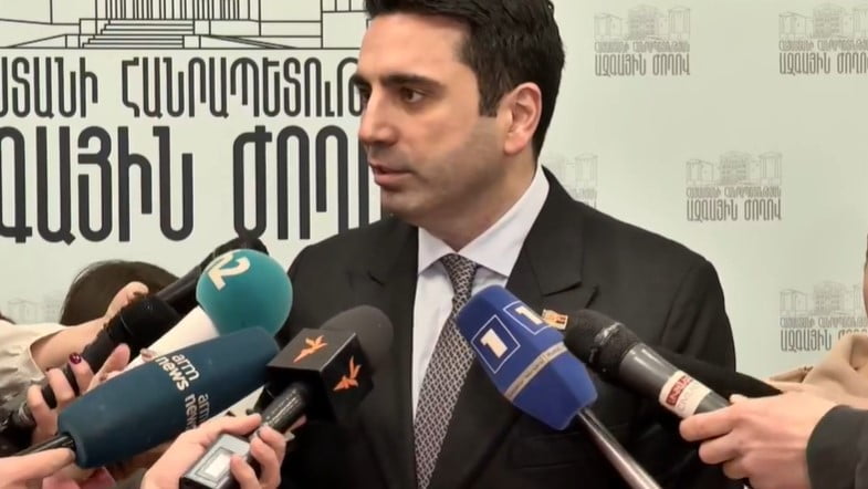 Ալեն Սիմոնյանի այսօրվա ճեպազրույցը (ՏԵՍԱՆՅՈւԹ)