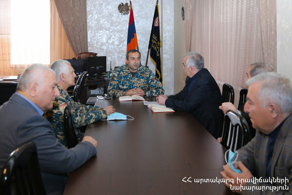 Փրկարար ծառայության տնօրենը հանդիպել է վետերանների հետ