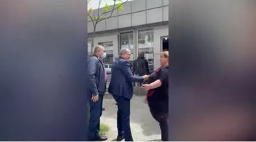 Ալիևը ղալաթ ա անում՝ ասելով, որ Զանգեզուրն իրենն է. Փաշինյանը՝ կապանցի կնոջը (ՏԵՍԱՆՅՈւԹ)