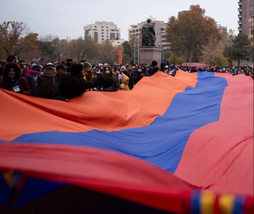 Հարենիքի փրկության շարժումն այսօրվանից ազատում է Դեմիրճյան փողոցը