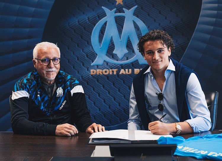 Պաշտոնական․ Մանուել Նազարեթյանը կպաշտպանի Օլիմպիկի դարպասը