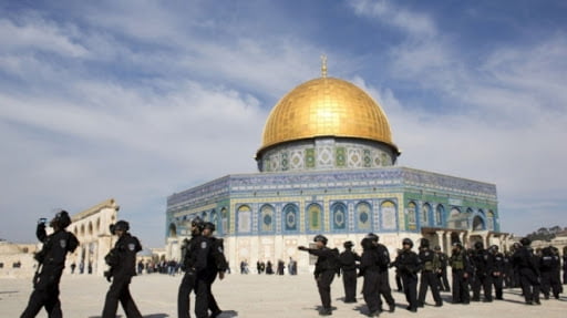Երուսաղեմի ալ-Աքսա մզկիթի տարածքում սկսվել են զանգվածային անկարգություններ