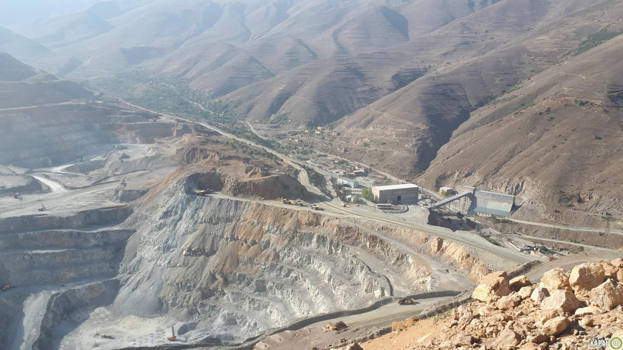 Ձերբակալել են Զանգեզուրի պղնձամոլիբդենային կոմբինատի 2 աշխատակից