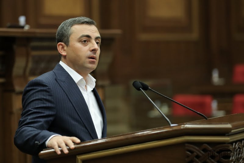Իշխան Սաղաթելյանը վերջապես ընտրվեց ԱԺ փոխխոսնակ