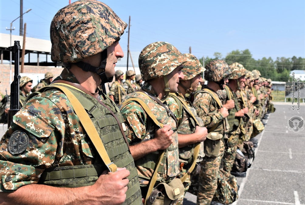 Զորամասերից մեկում անցկացվել է շարային ստուգատես