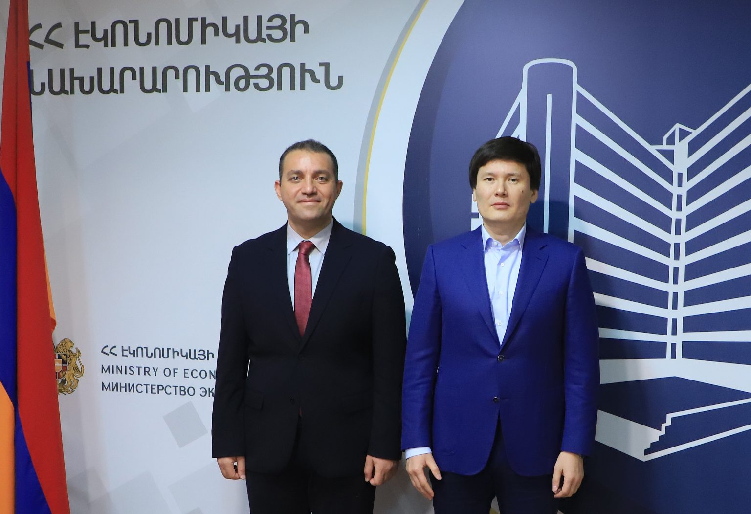 Քերոբյանը հանդիպել է ԵՏՀ տնտեսական և ֆինանսական քաղաքականության հարցերով նախարարի հետ