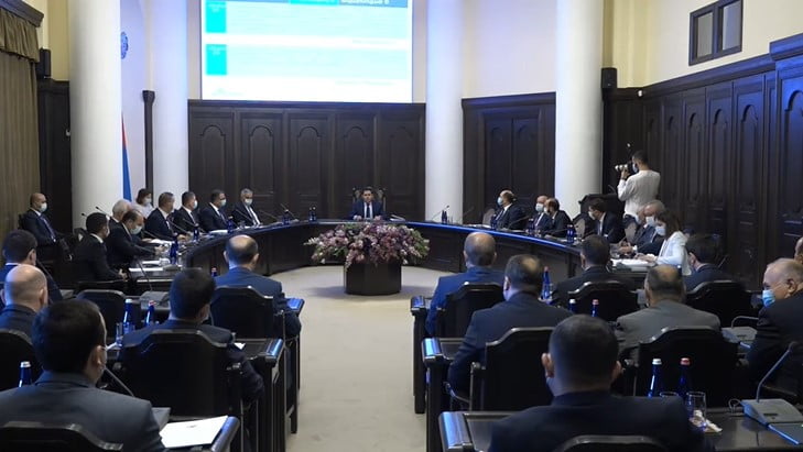 Կառավարության նիստ (ՈւՂԻՂ ԵԹԵՐ)