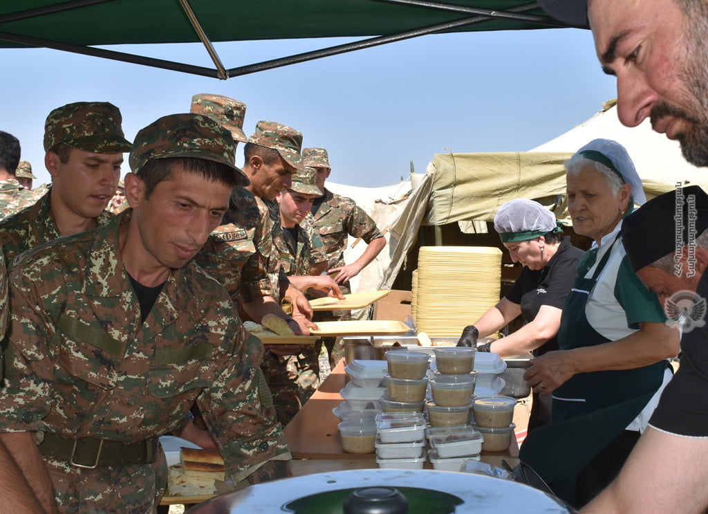 Ստուգվել են պահեստազորայինների սննդի կազմակերպման պայմանները