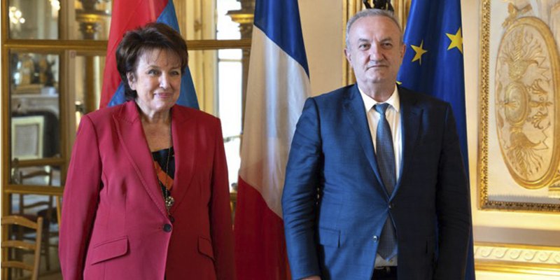 Վահրամ Դումանյանը Փարիզում հանդիպել է Ֆրանսիայի մշակույթի նախարարին