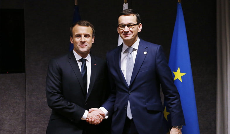 Մակրոնը և Լեհաստանի վարչապետը քննարկել են իրավունքի գերակայության վերաբերյալ հարցեր