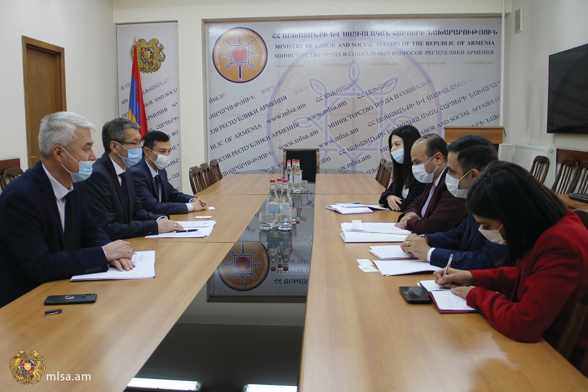 Նախատեսվում է զարգացնել Հայաստանի ու Ղազախստանի հարաբերությունները․ նախարարն ընդունել է դեսպանին