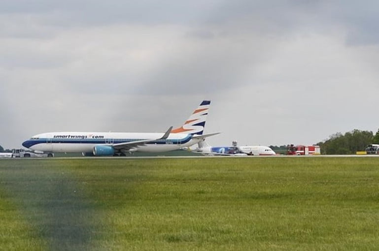 Վիետնամի մայրաքաղաքի օդանավակայանում երկու ինքնաթիռ է բախվել