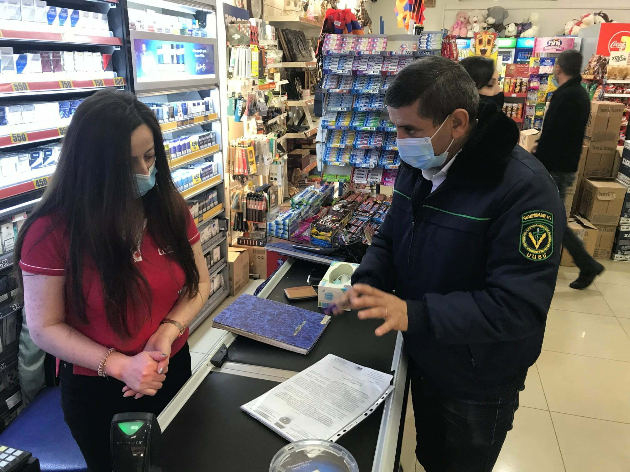 ՍԱՏՄ-ը ստուգայցեր է անցկացրել հանրապետության սննդի շղթայի օպերատորների մոտ