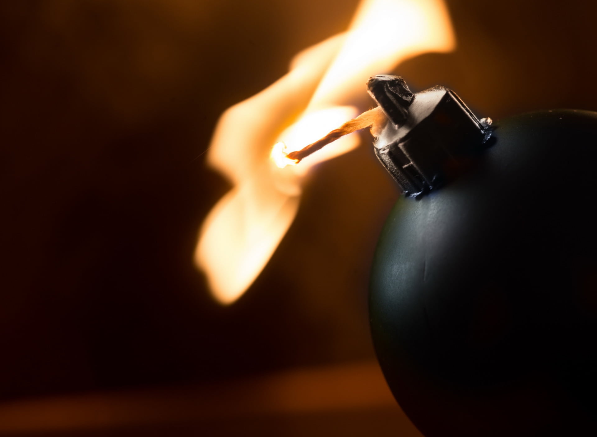 Ահազանգ․ Նոր Արեշի շենքերից մեկում ռումբ է տեղադրված