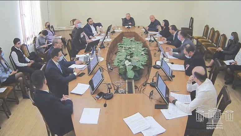 ԱԺ տնտեսական հարցերով հանձնաժողովի արտահերթ նիստ (ՈւՂԻՂ ԵԹԵՐ)