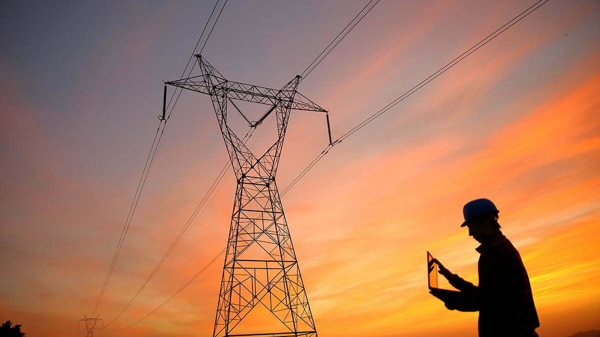 Leavenworth Battles Power Outages Amid Historic Washington Floods