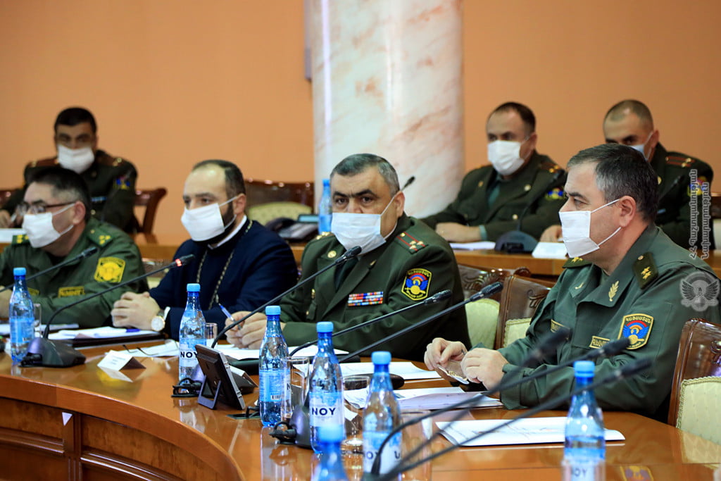 Զինվորական կարգապահությունն ու դրա բարելավման ուղիները․ խորհրդակցություն ՊՆ-ում