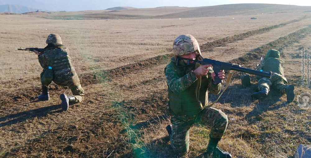 Հրդեհ Երևանի Մամիկոնյանց փողոցի տներից մեկում