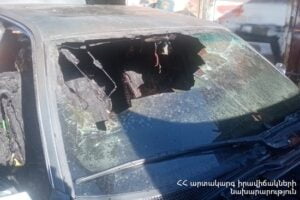 Հրդեհ Մեղրիում․ բռնկվել է BMW-ն