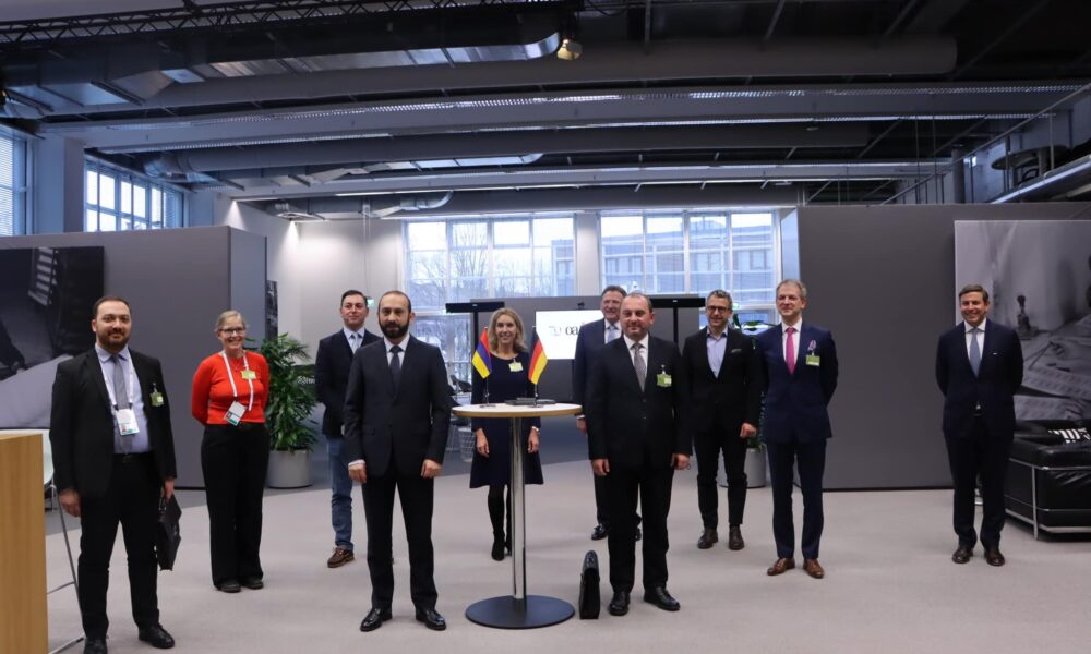 Արարատ Միրզոյանը հանդիպել է գերմանացի գործարարների հետ