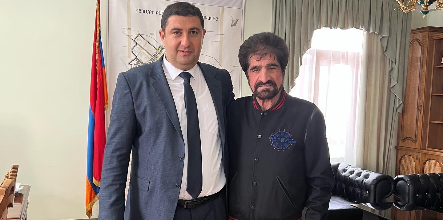 Շնորհակալագիր Ձախ Հարութին՝ Գյումրիի քաղաքապետից