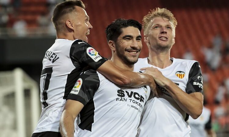 Բարսելոնան համաձայնության է եկել Վալենսիայի ֆուտբոլիստի հետ։ As