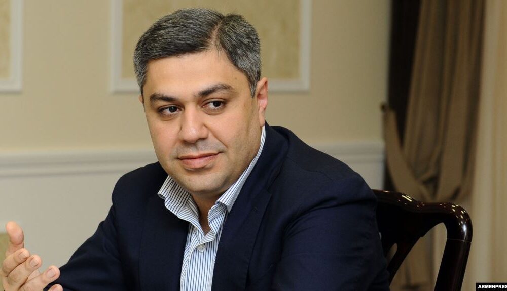 Վանեցյանը պատգամավորական մանդատը վայր դնելու դիմում է ներկայացրել