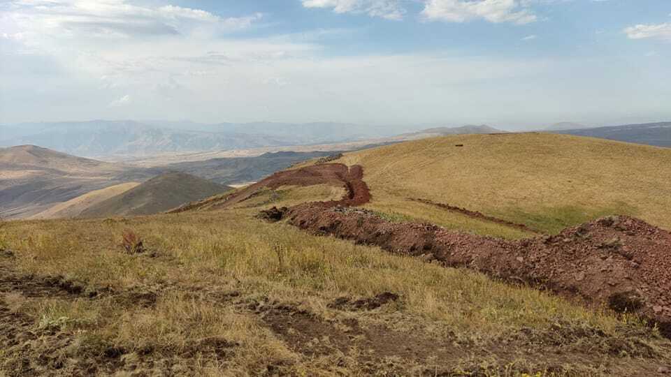 Բրոնզերկաթեդարյա ամրոցի մնացորդները էլ ավելի են վնասվել․ Խաչատրյան (ՏԵՍԱՆՅՈՒԹ)