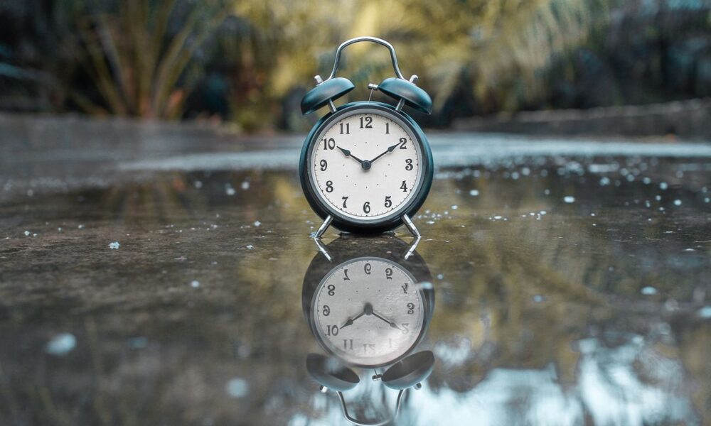 Ինչու՞ են ժամացույցի սլաքները շրջանաձև շարժվում