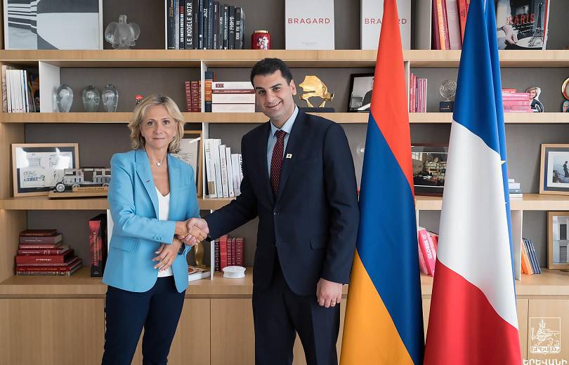 Երևանի քաղաքապետը հանդիպել է Իլ դը Ֆրանսի շրջանային խորհրդի նախագահի հետ