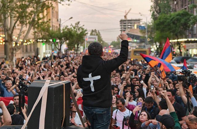 Դիմադրություն շարժումը երթով կշարժվի ԵՄ գրասենյակ