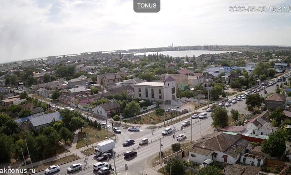 Նժդեհի հրապարակի մայթերը բարեկարգվել են, տեղադրվել են նստարաններ. Հակոբ Կարապետյան