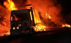 Այրվել է բեռնատար