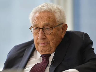 Ես կնախազգուշացնեի պատերազմն անորոշ ժամանակով չձգձգել. Քիսինջեր