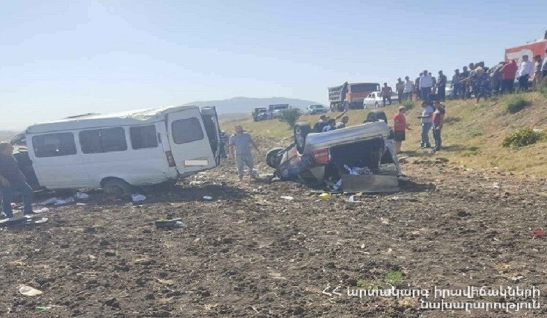 Բախվել են Արթիկ-Երևան երթուղին սպասարկող ԳԱԶելը և Օպելը. կան տուժածներ