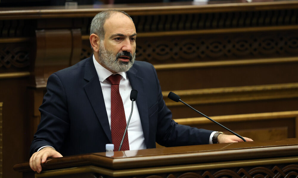 f5dd6616761cee_5dd6616761d43