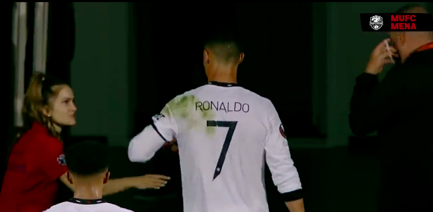 Ռոնալդուն հրաժարվել է Եվրոպա լիգայի խաղի ժամանակ լուսանկարվել երկրպագուի հետ