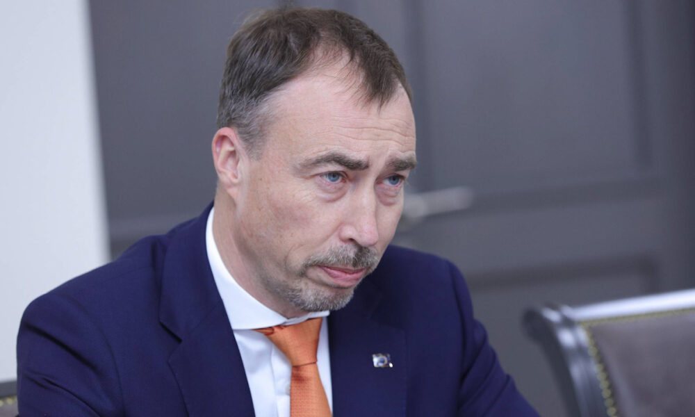 Խաղաղությունը չի կարող պարտադրվել. Տոյվո Կլաարը` Հայաստանի ու Ադրբեջանի սահմանին իրավիճակի մասին